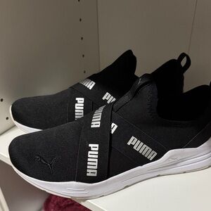 Puma Black and White Athletic Shoes